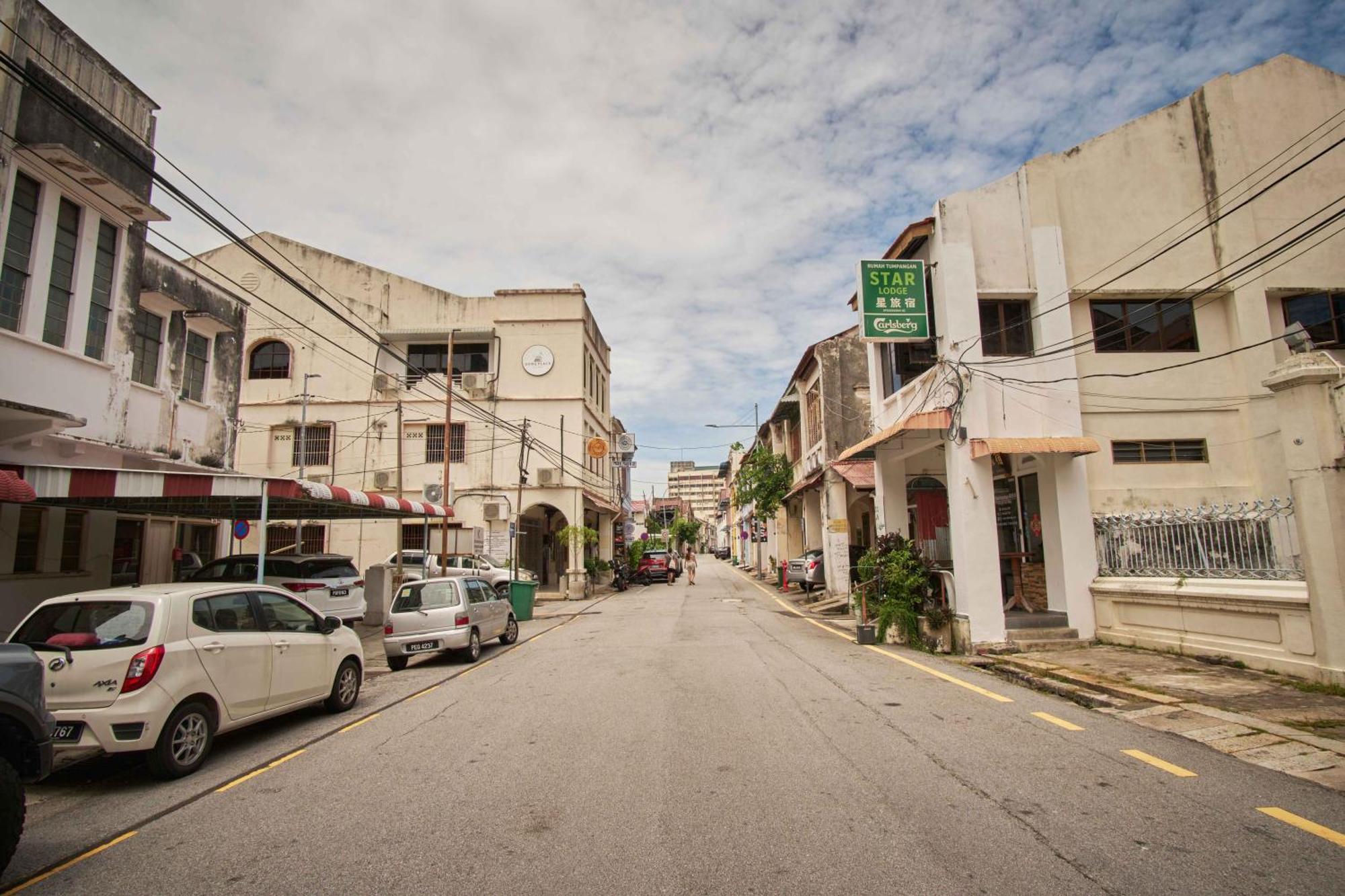 Some Place Else George Town Eksteriør billede